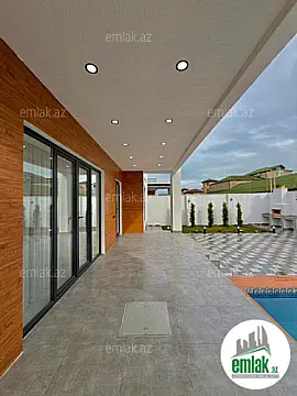 Satılır 4 otaqlı mənzil 160 m²