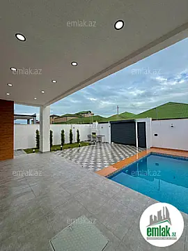 Satılır 4 otaqlı mənzil 160 m²