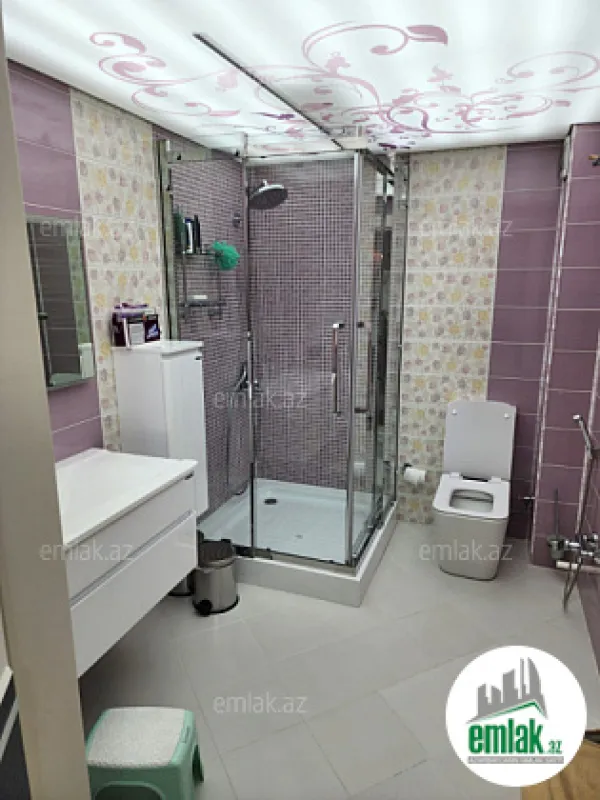 Satılır 5 otaqlı yeni tikili 226 m²