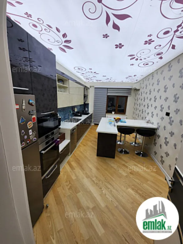 Satılır 5 otaqlı yeni tikili 226 m²