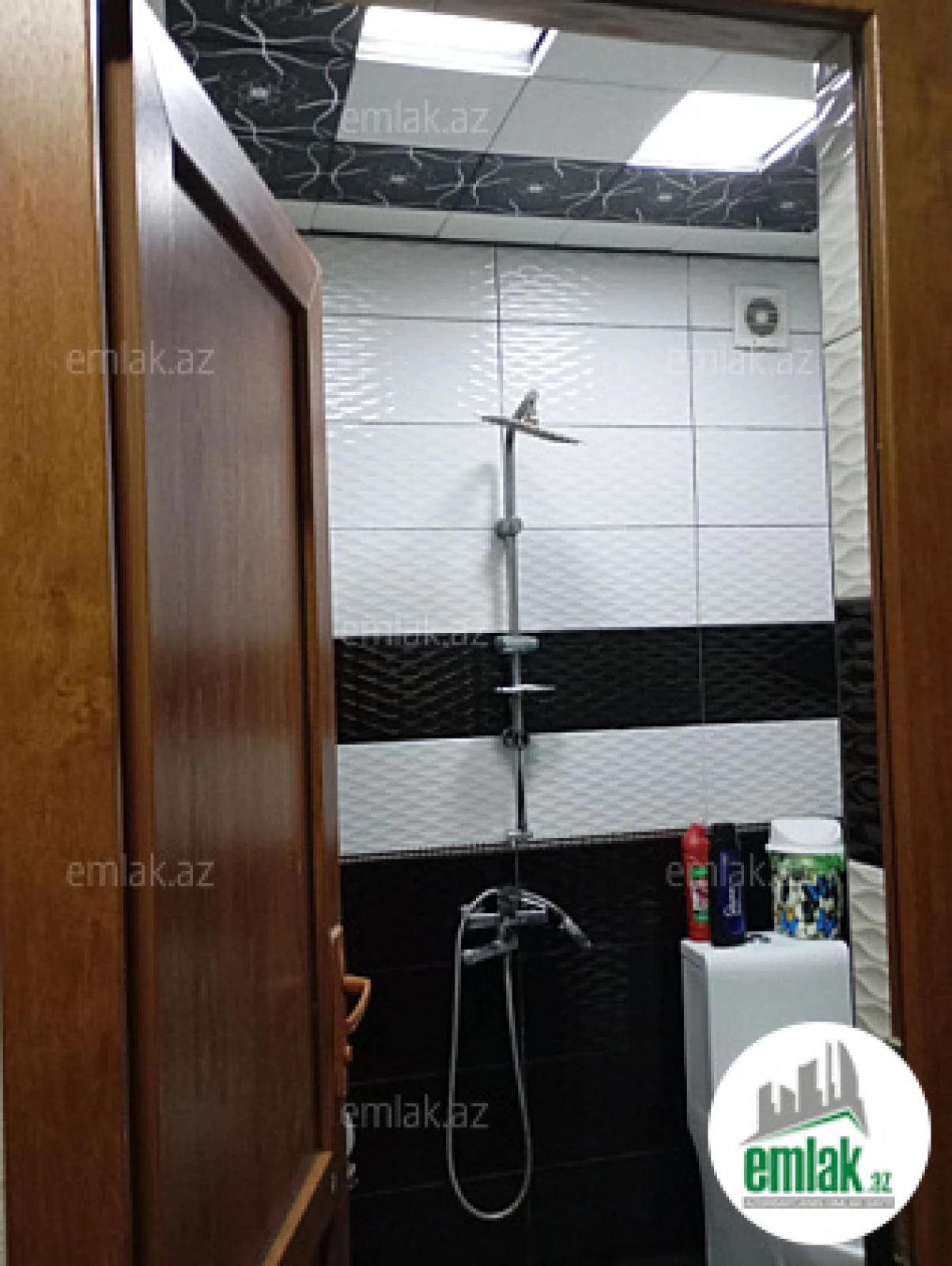 Satılır 3 otaqlı köhnə tikili 52 m²