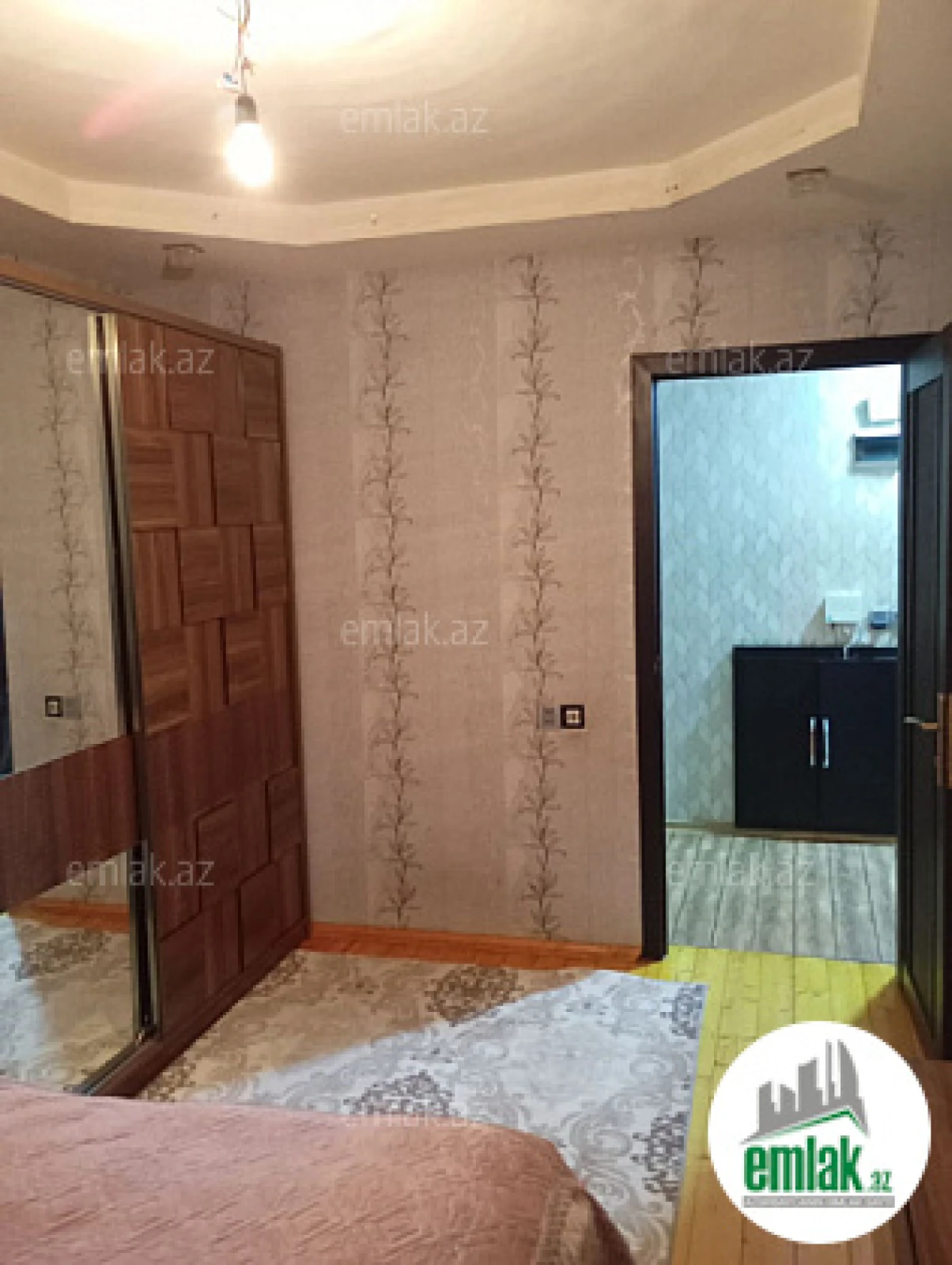 Satılır 3 otaqlı köhnə tikili 52 m²