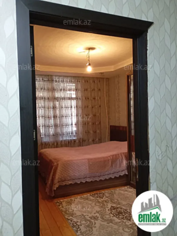 Satılır 3 otaqlı köhnə tikili 52 m²