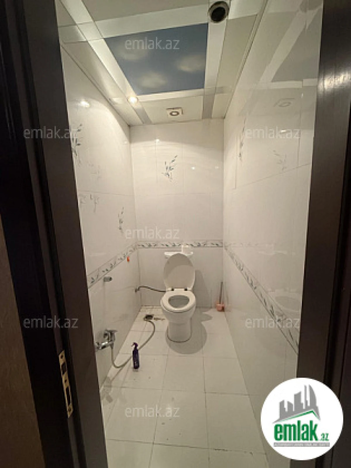 Satılır 3 otaqlı yeni tikili 130 m²