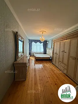 Satılır 3 otaqlı yeni tikili 130 m² — Bakı, 8-ci kilometr 3 otaq 130.00 m²