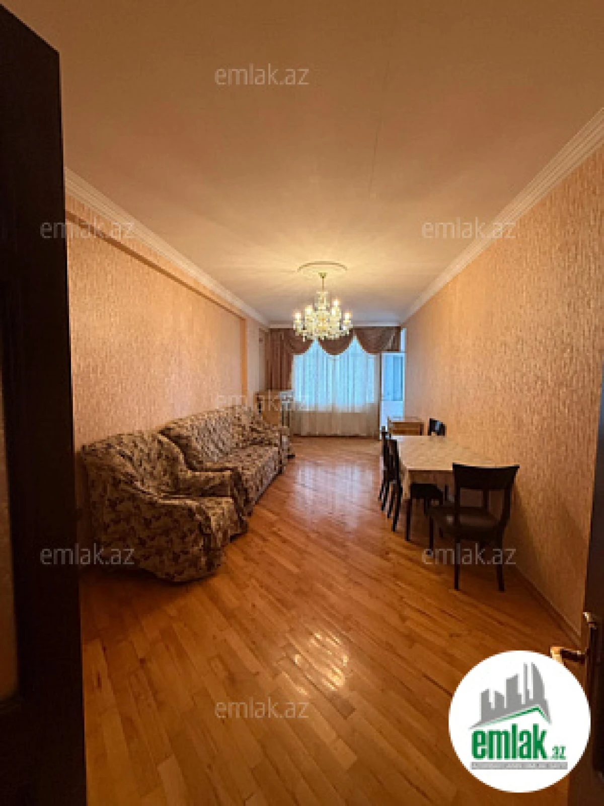 Satılır 3 otaqlı yeni tikili 130 m²