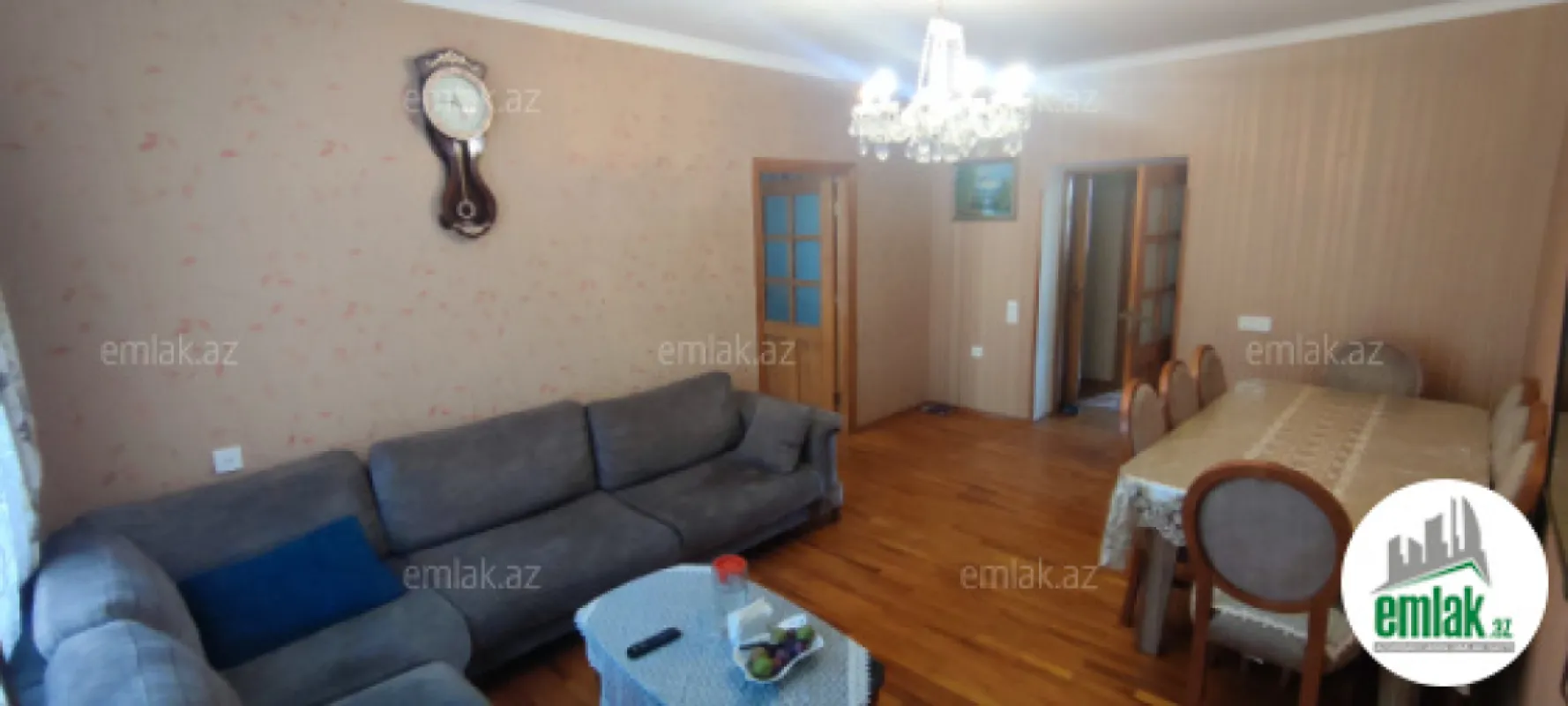 Satılır 4 otaqlı köhnə tikili 100 m²