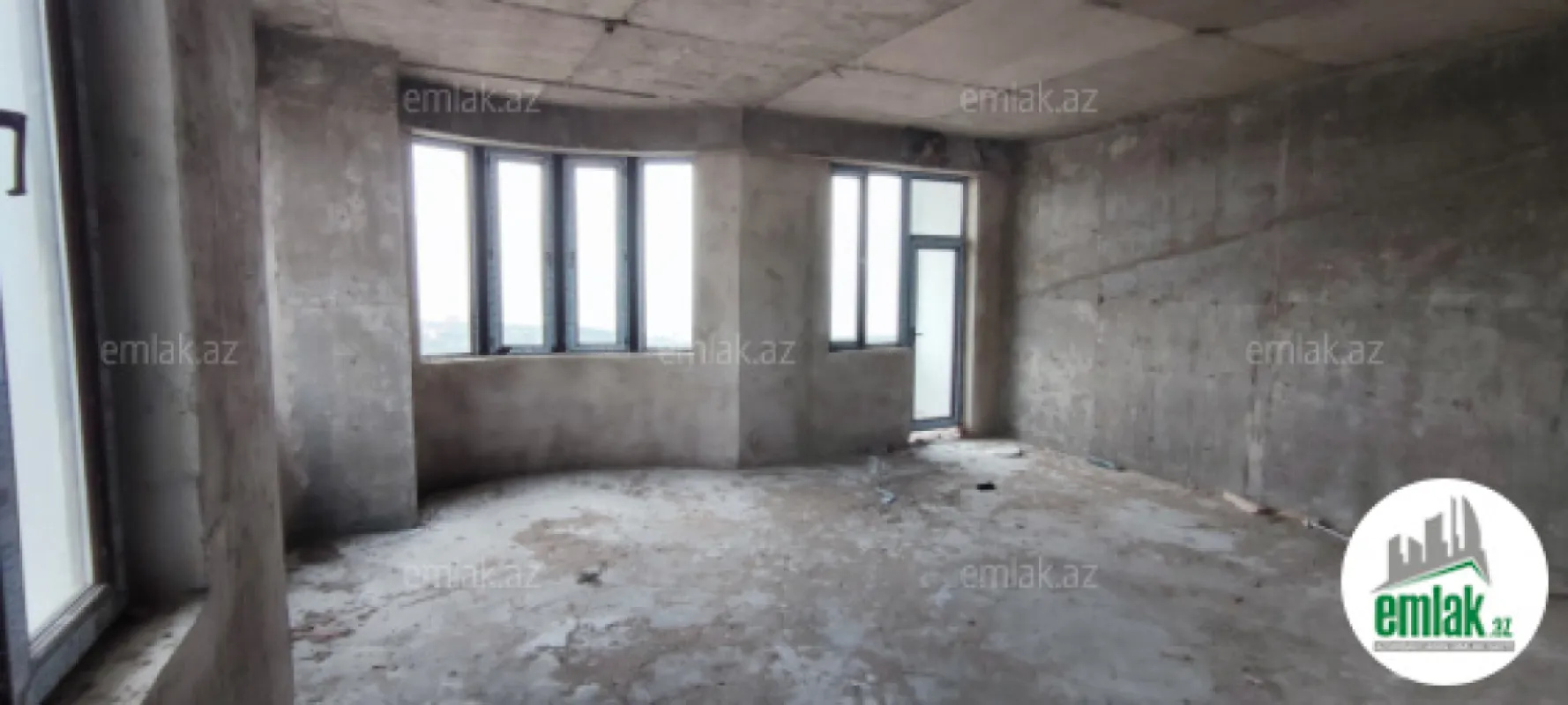 Satılır 4 otaqlı yeni tikili 178.6 m²