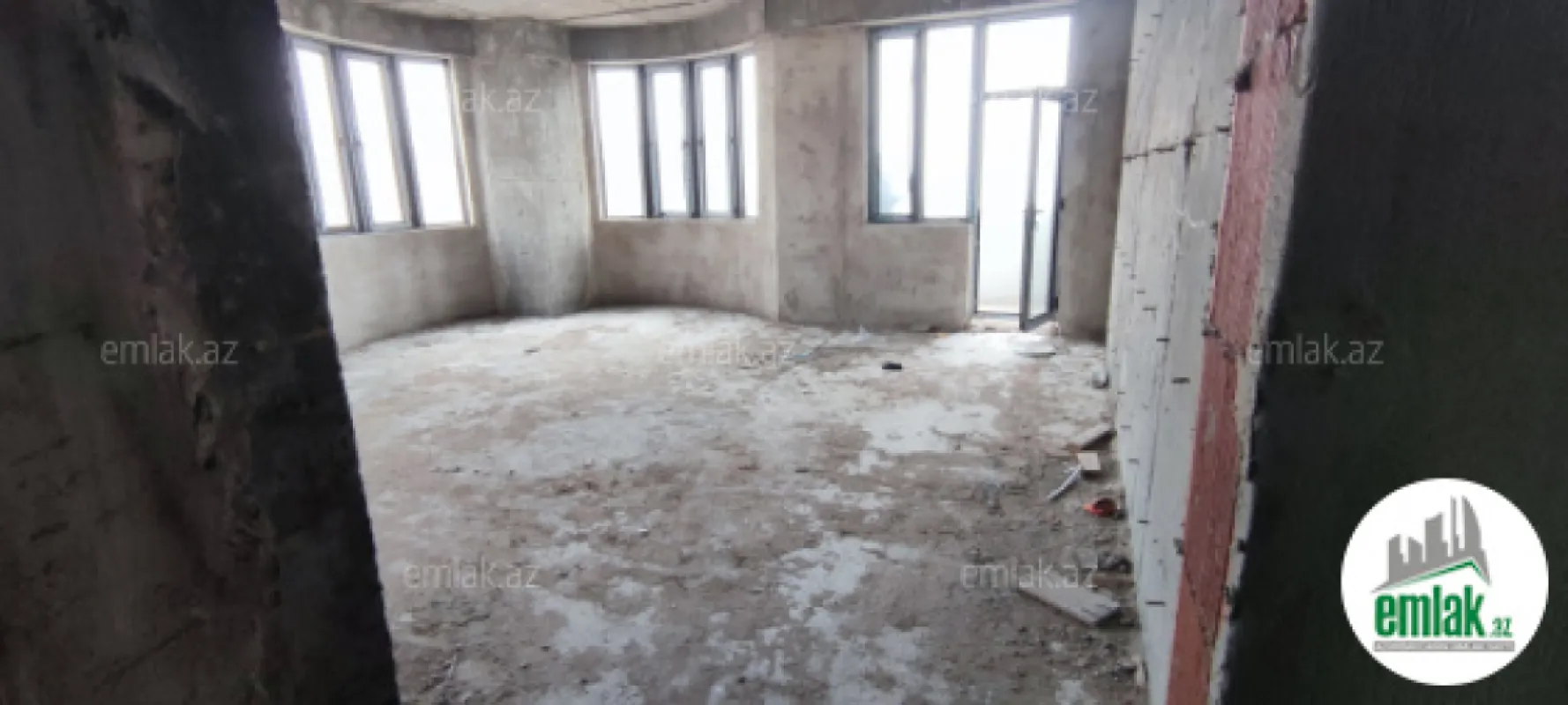 Satılır 4 otaqlı yeni tikili 178.6 m²