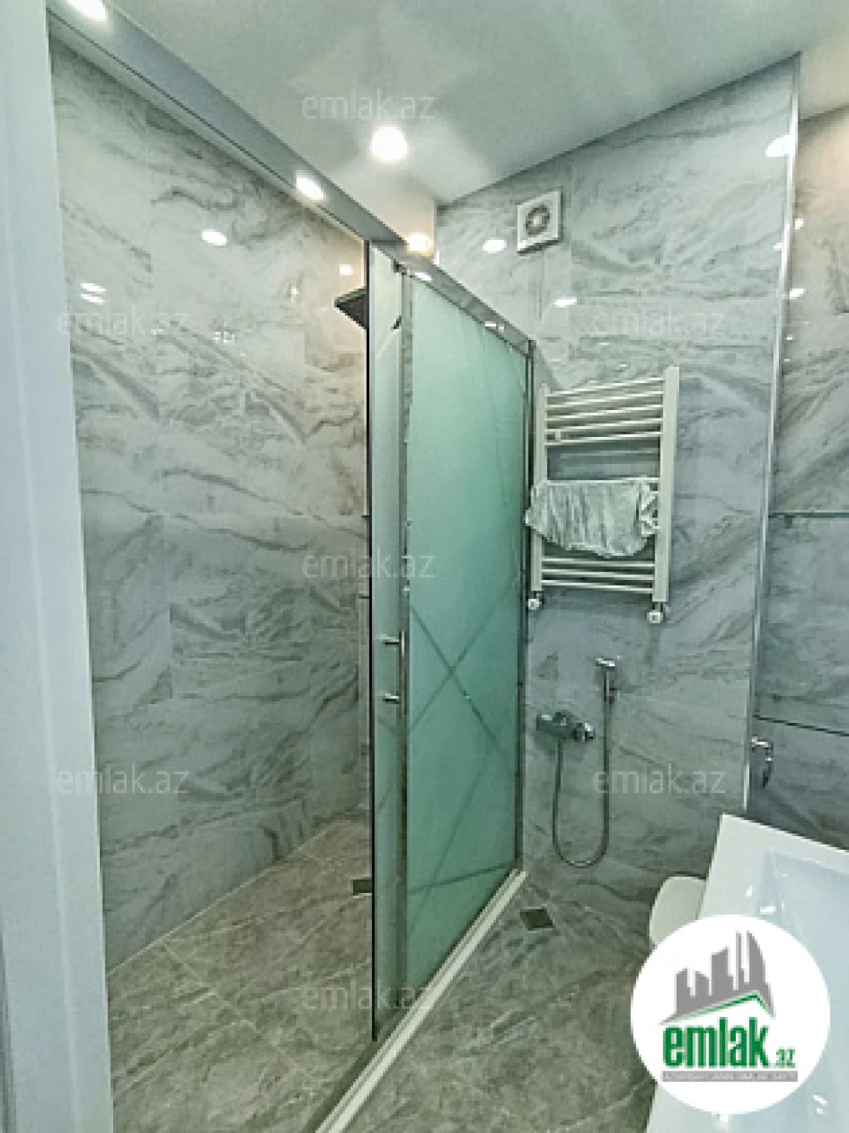 Satılır 3 otaqlı yeni tikili 91 m²