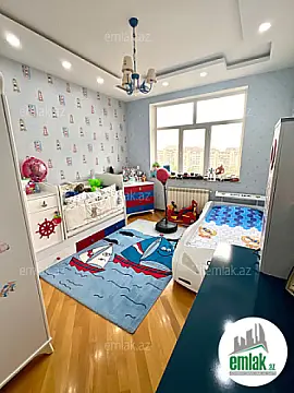 Satılır 3 otaqlı yeni tikili 120 m²