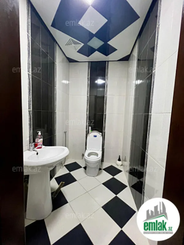 Satılır 3 otaqlı yeni tikili 120 m²