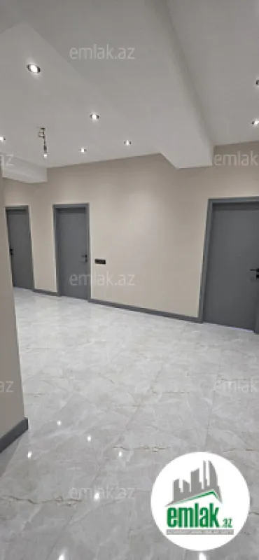 Satılır 3 otaqlı yeni tikili 140 m²