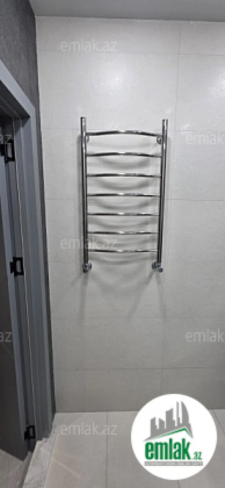 Satılır 3 otaqlı yeni tikili 140 m²