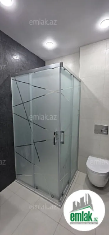 Satılır 3 otaqlı yeni tikili 140 m²