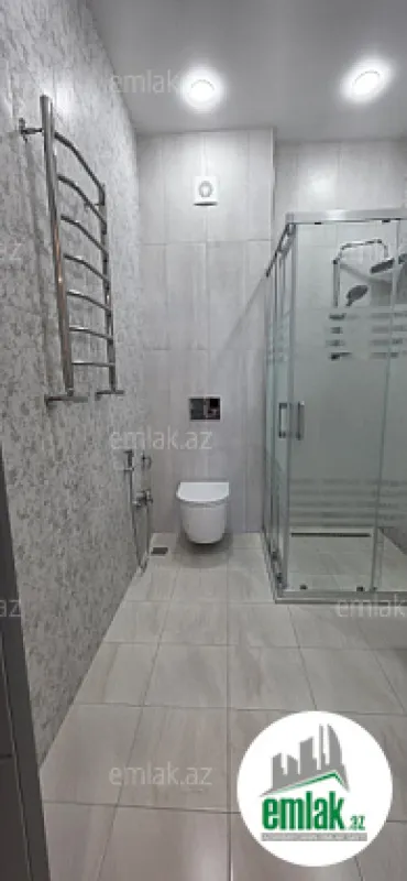 Satılır 3 otaqlı yeni tikili 140 m²