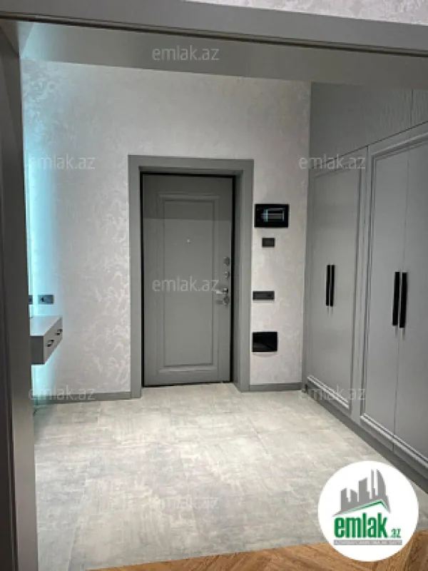 Satılır 2 otaqlı yeni tikili 70 m²