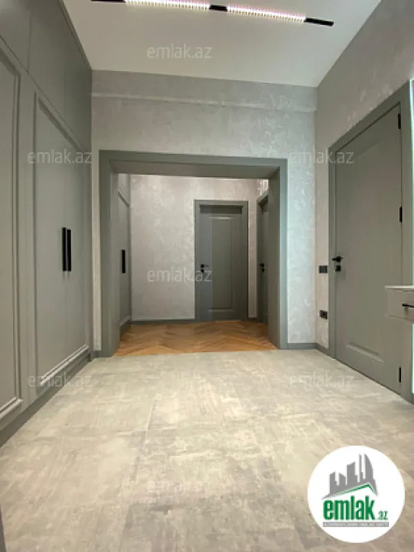 Satılır 2 otaqlı yeni tikili 70 m²