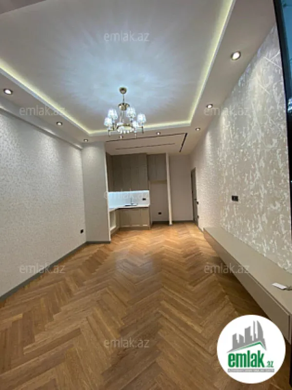 Satılır 2 otaqlı yeni tikili 70 m²