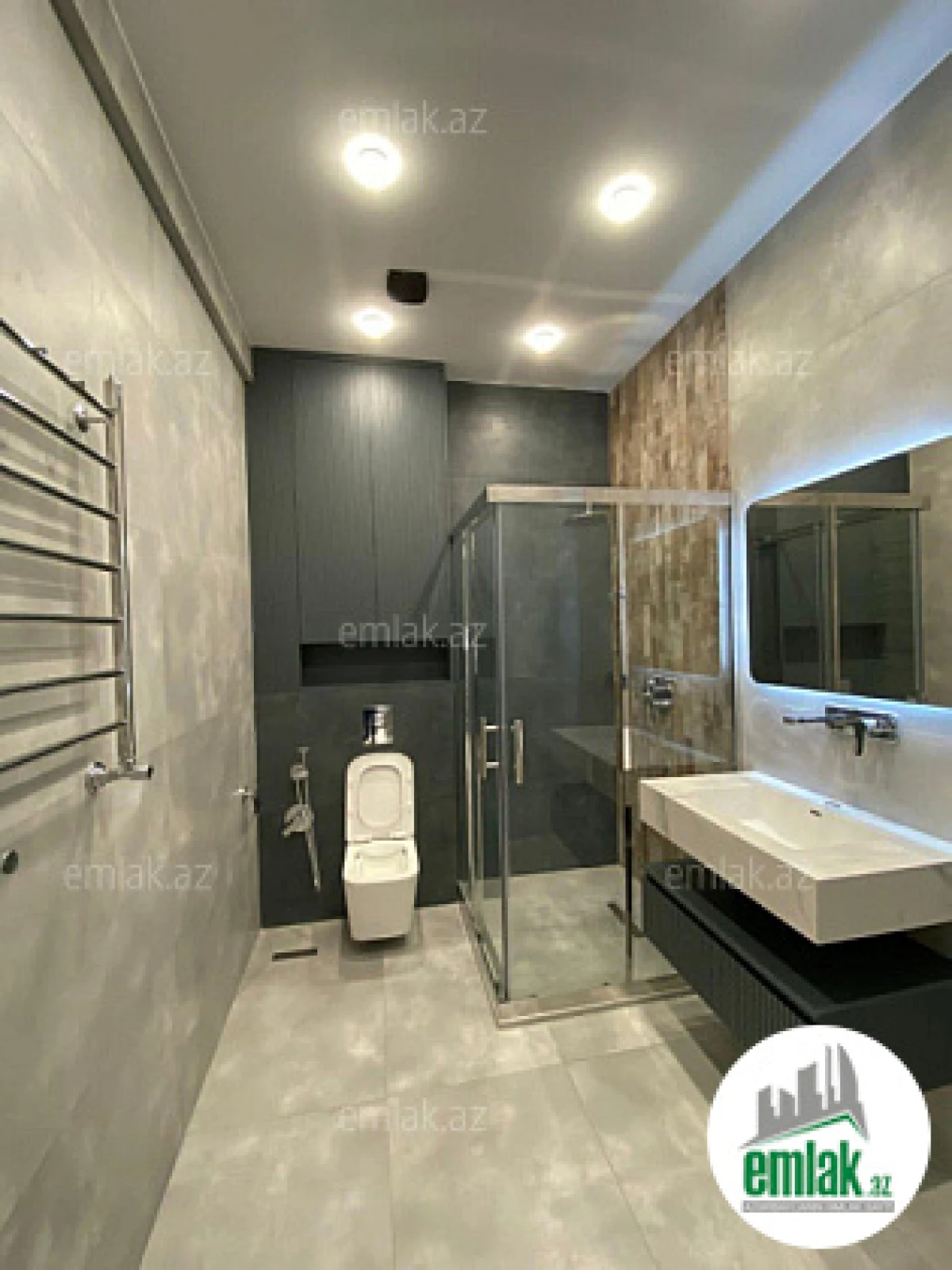 Satılır 2 otaqlı yeni tikili 70 m²