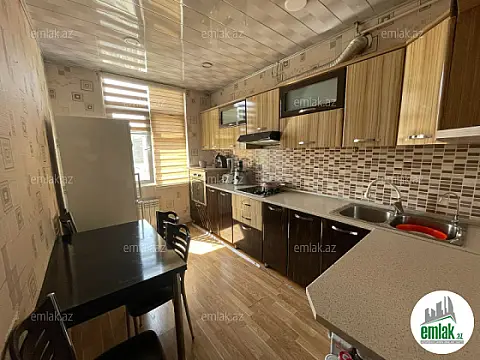 Satılır 3 otaqlı köhnə tikili 58 m² — Bakı, Xətai m/s yanı 3 otaq 58.00 m²