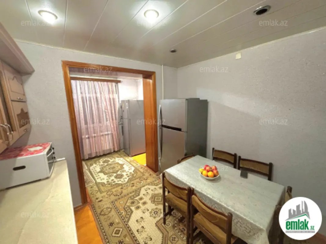 Satılır 3 otaqlı köhnə tikili 65 m²