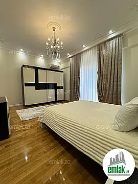 Satılır 4 otaqlı yeni tikili 225 m²