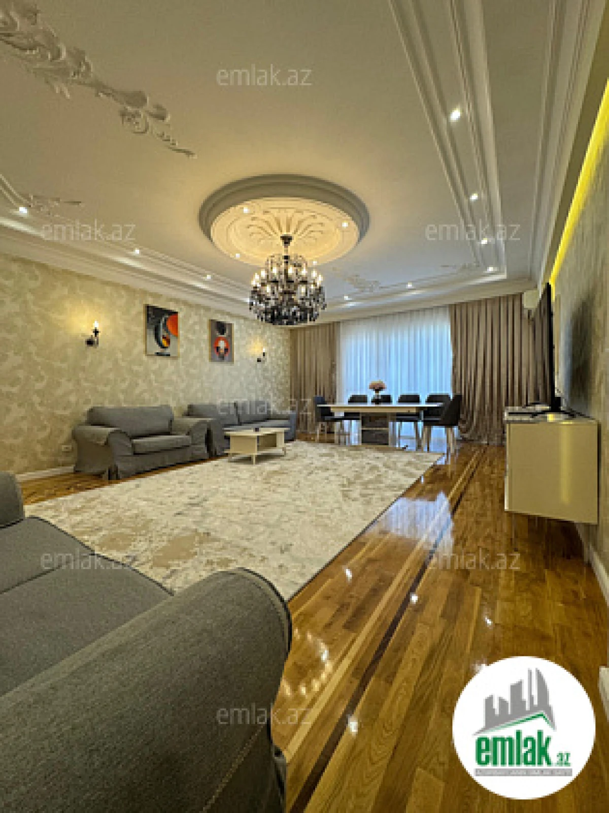 Satılır 4 otaqlı yeni tikili 225 m²