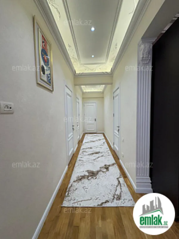 Satılır 4 otaqlı yeni tikili 225 m²