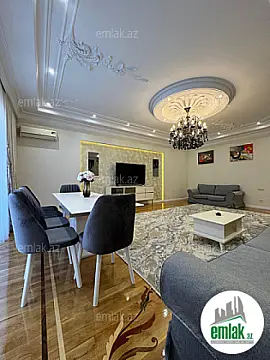 Satılır 4 otaqlı yeni tikili 225 m²