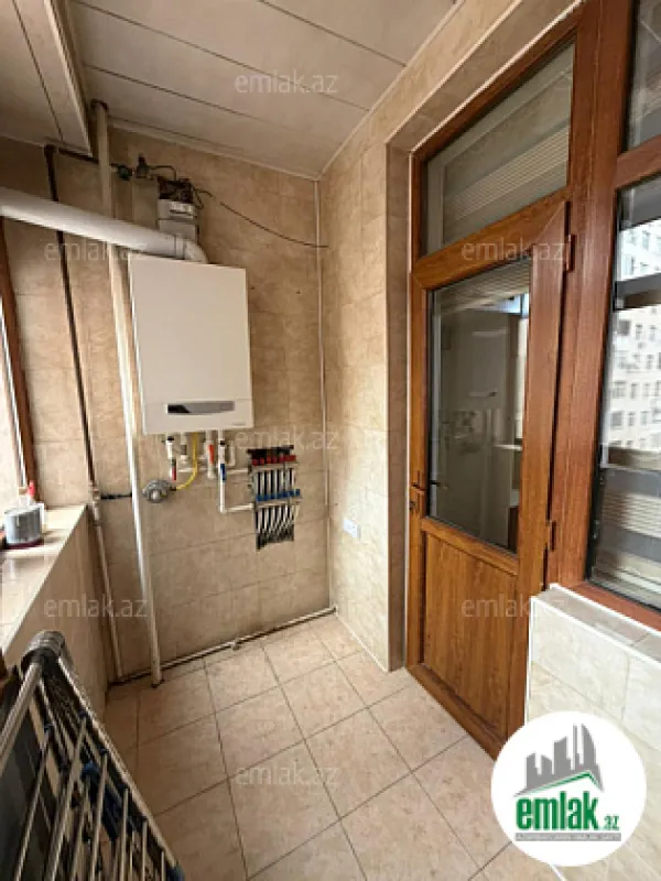 Satılır 3 otaqlı yeni tikili 140 m²