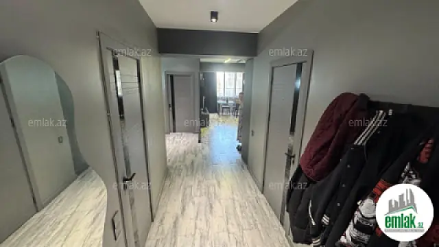 Satılır 3 otaqlı köhnə tikili 60 m²