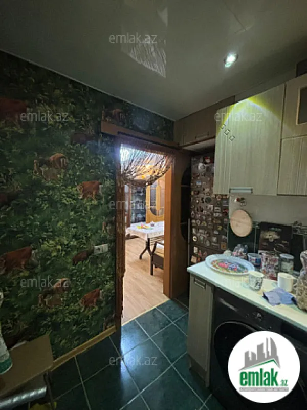 Satılır 3 otaqlı köhnə tikili 63 m²