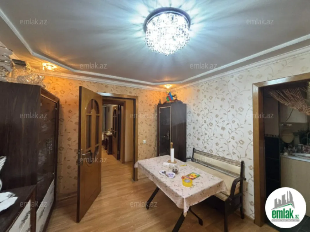 Satılır 3 otaqlı köhnə tikili 63 m²