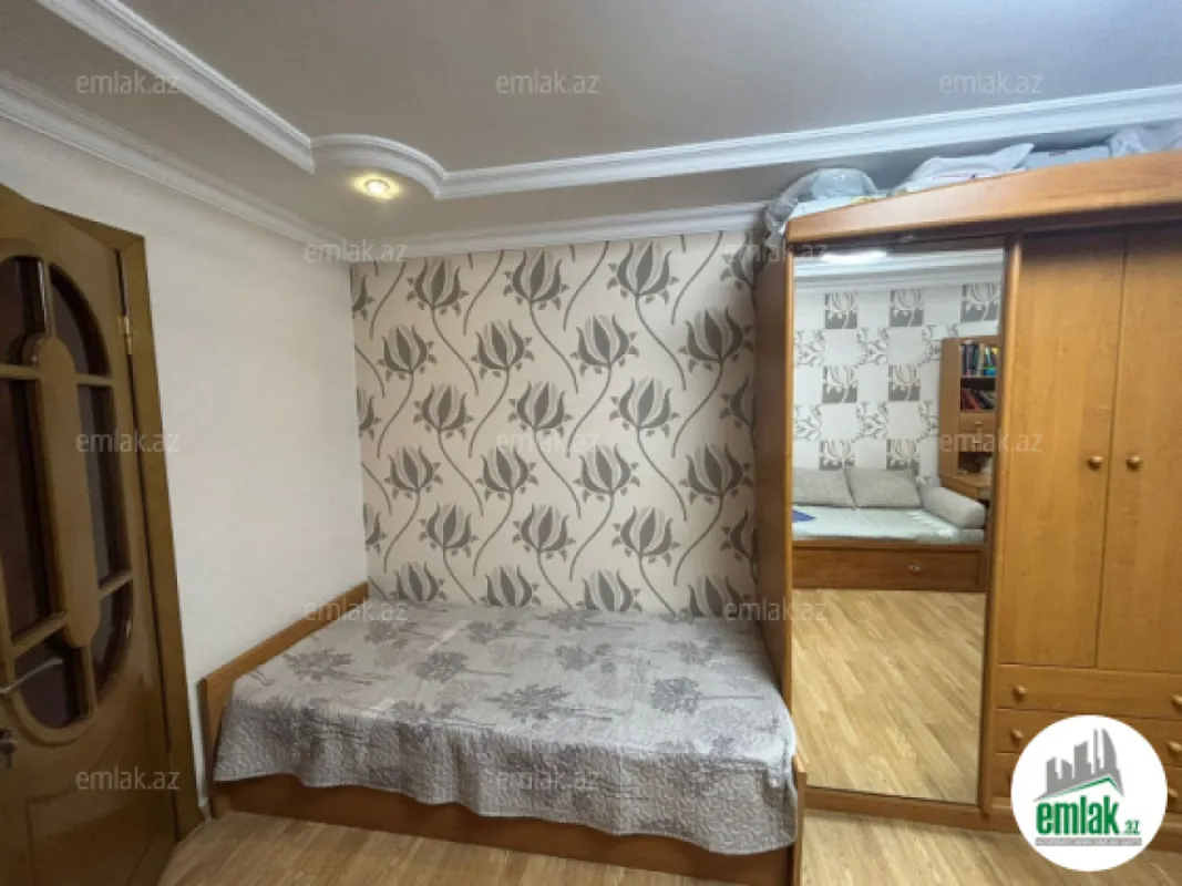 Satılır 3 otaqlı köhnə tikili 63 m²