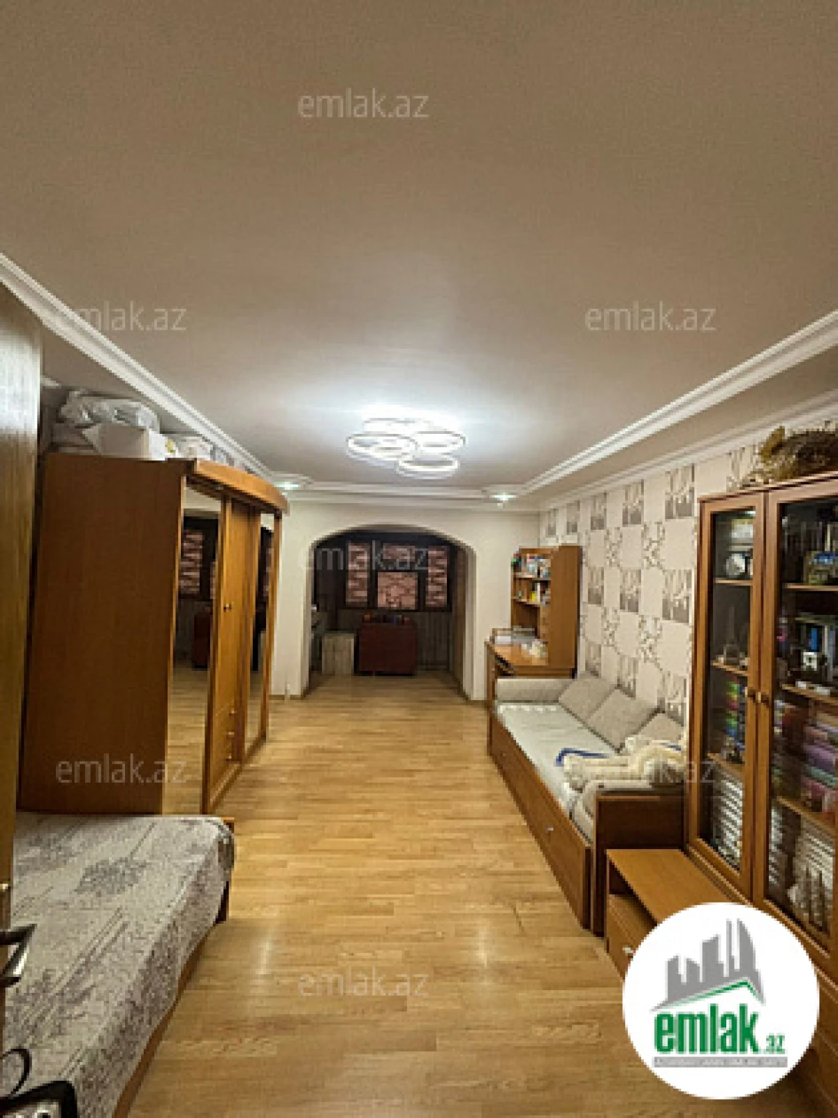 Satılır 3 otaqlı köhnə tikili 63 m²