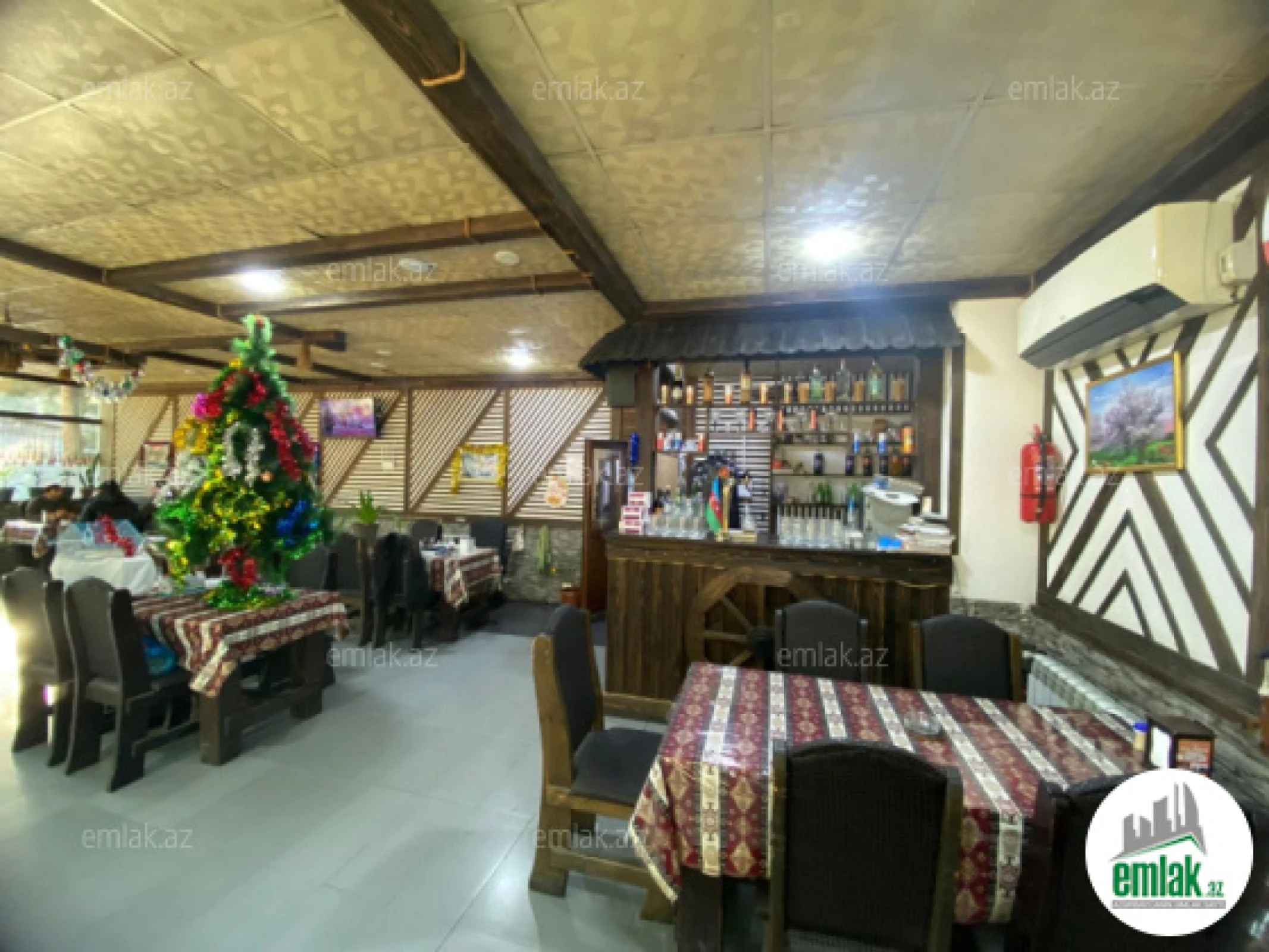 Satılır 3 otaqlı obyekt 160 m²