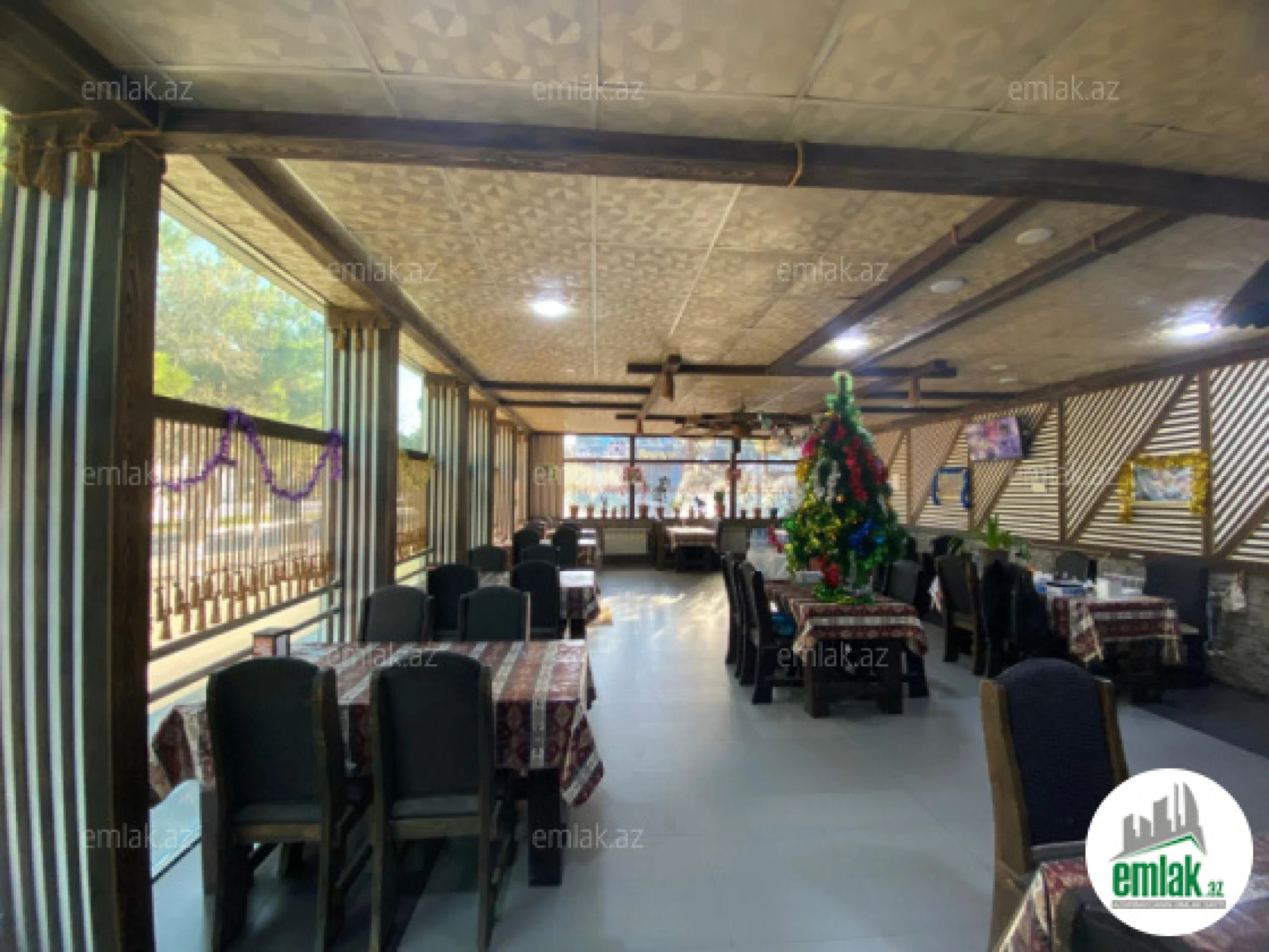 Satılır 3 otaqlı obyekt 160 m²