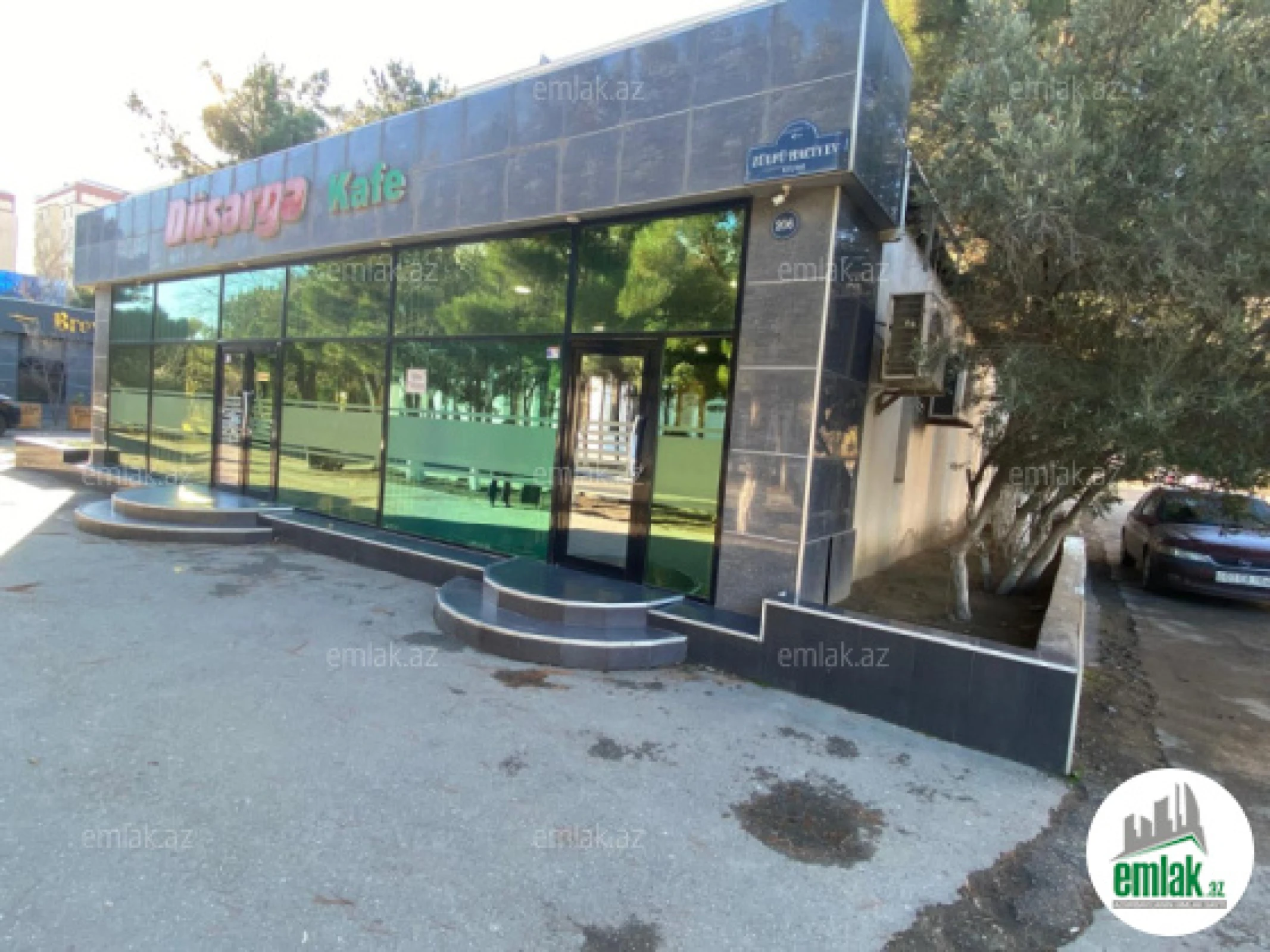 Satılır 3 otaqlı obyekt 160 m²