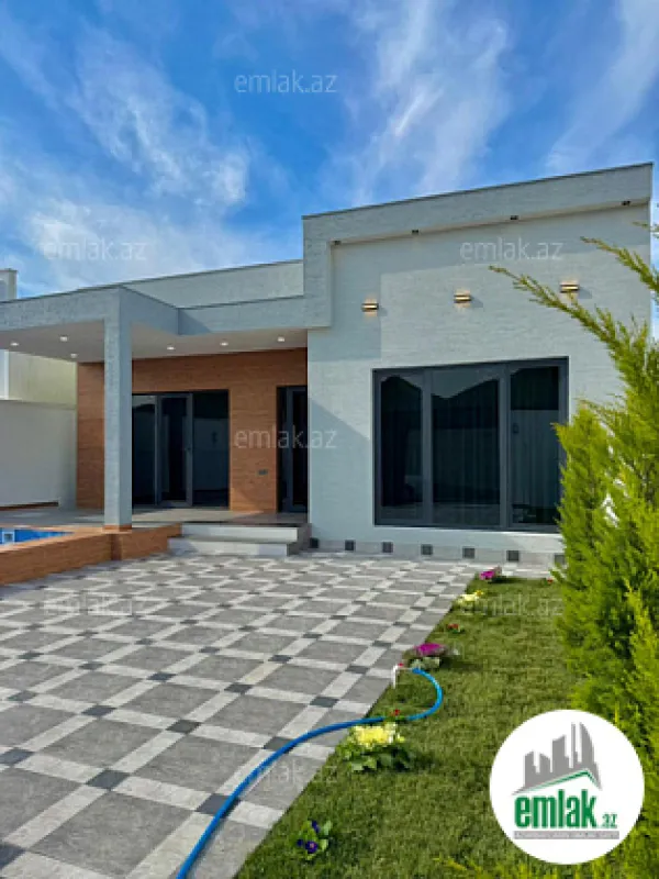 Satılır 4 otaqlı mənzil 150 m²