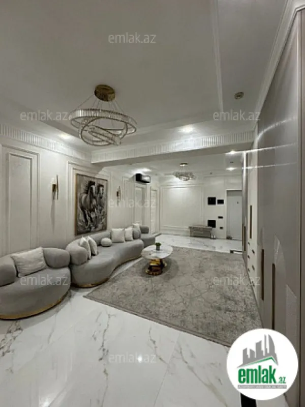 Satılır 4 otaqlı yeni tikili 200 m²