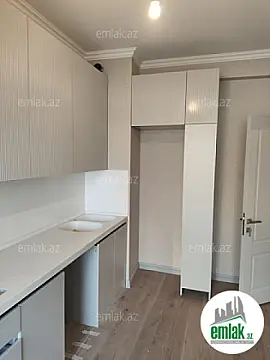 Satılır 2 otaqlı yeni tikili 61 m²