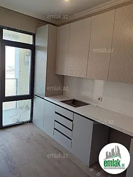 Satılır 2 otaqlı yeni tikili 61 m²