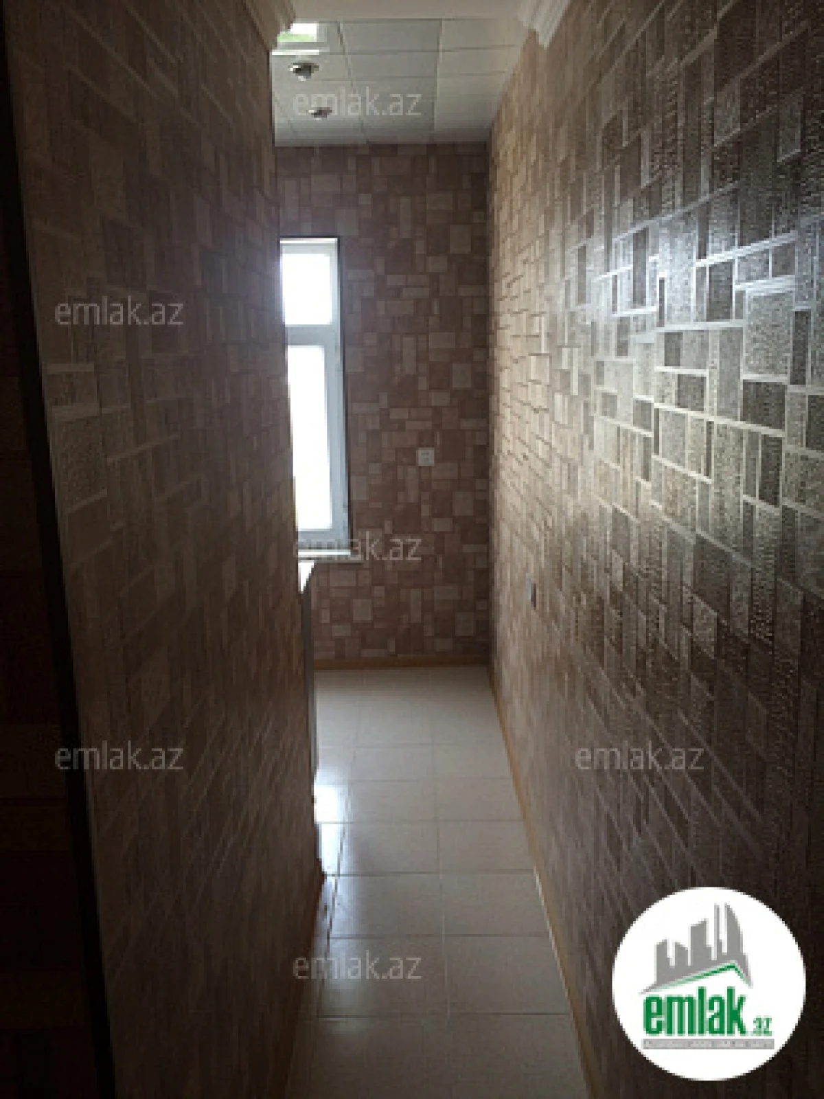 Satılır 1 otaqlı köhnə tikili 30 m²