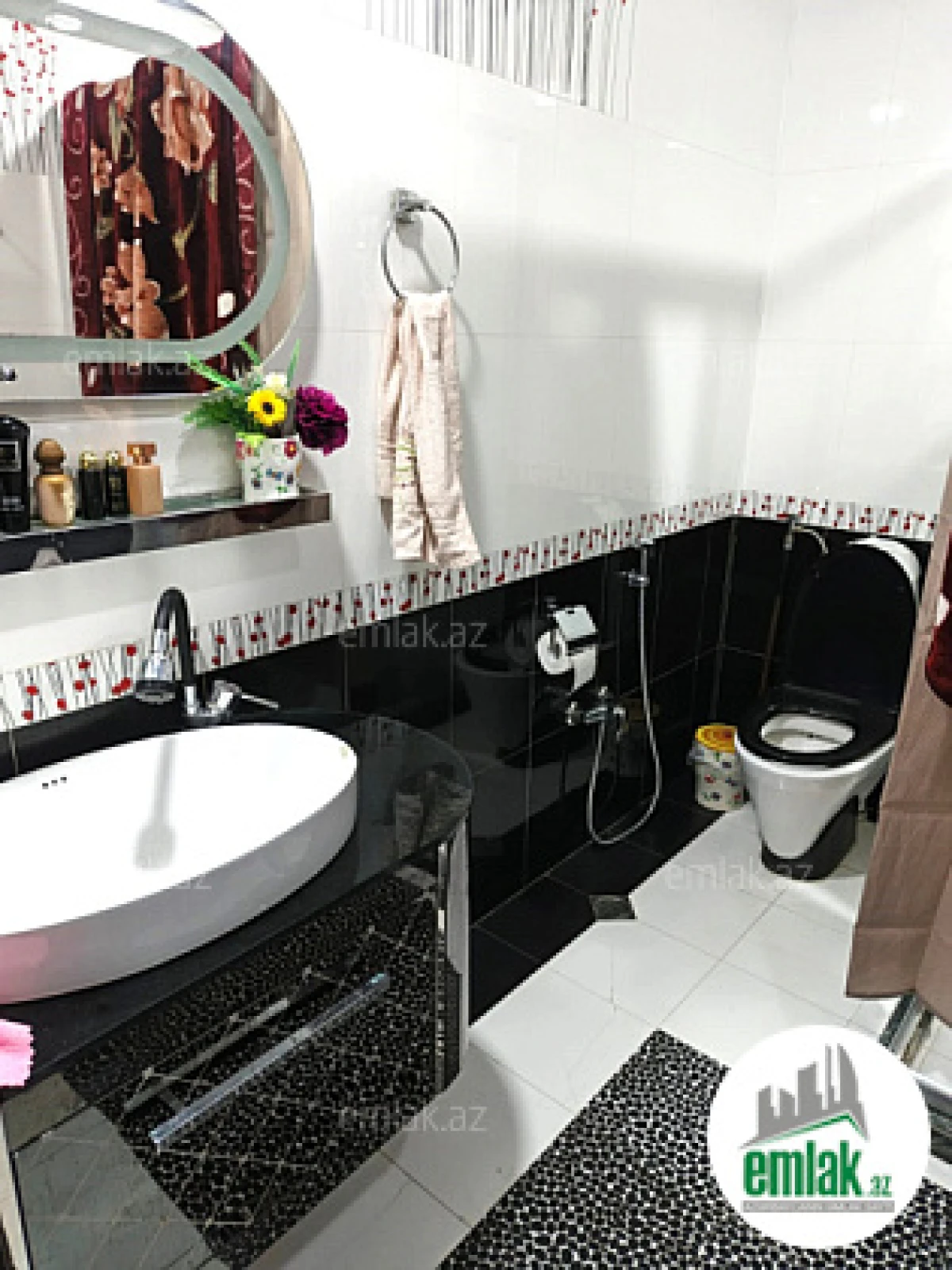Satılır 2 otaqlı yeni tikili 95 m²