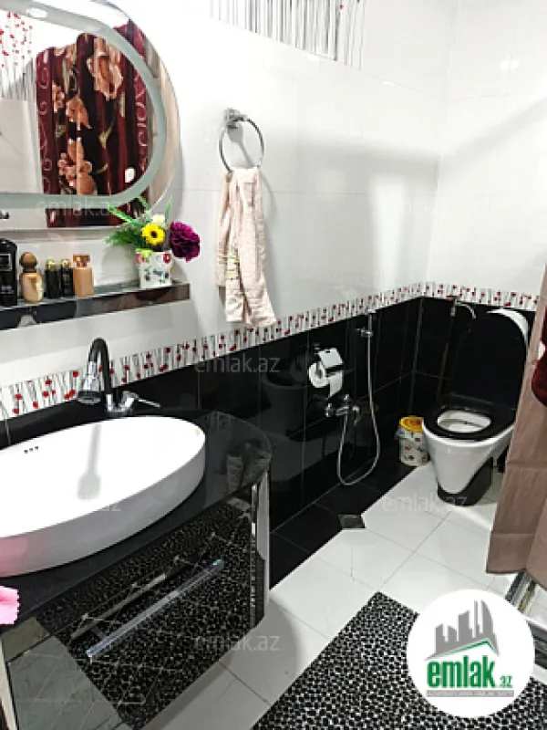 Satılır 2 otaqlı yeni tikili 95 m²