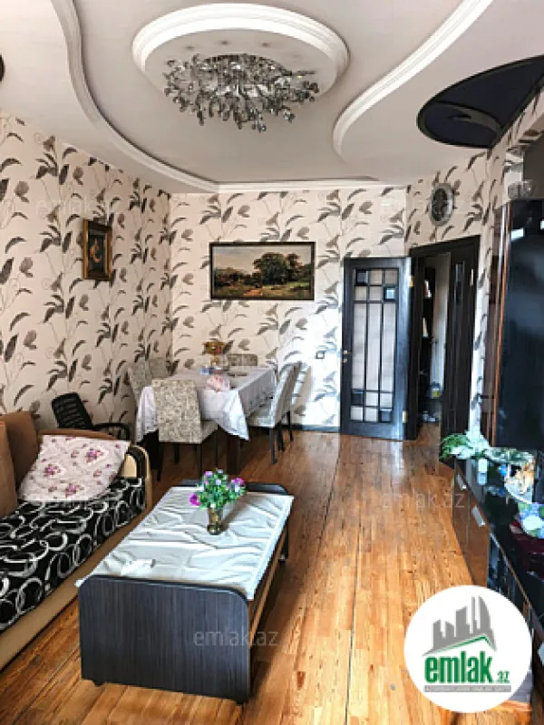 Satılır 2 otaqlı yeni tikili 95 m²