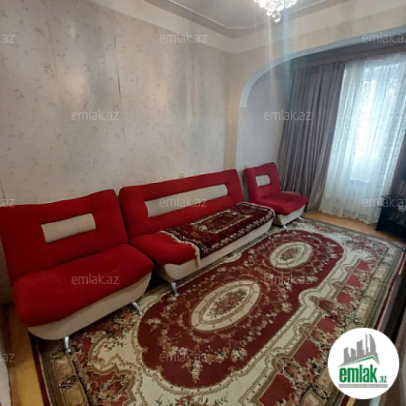 Satılır 3 otaqlı köhnə tikili 85 m²