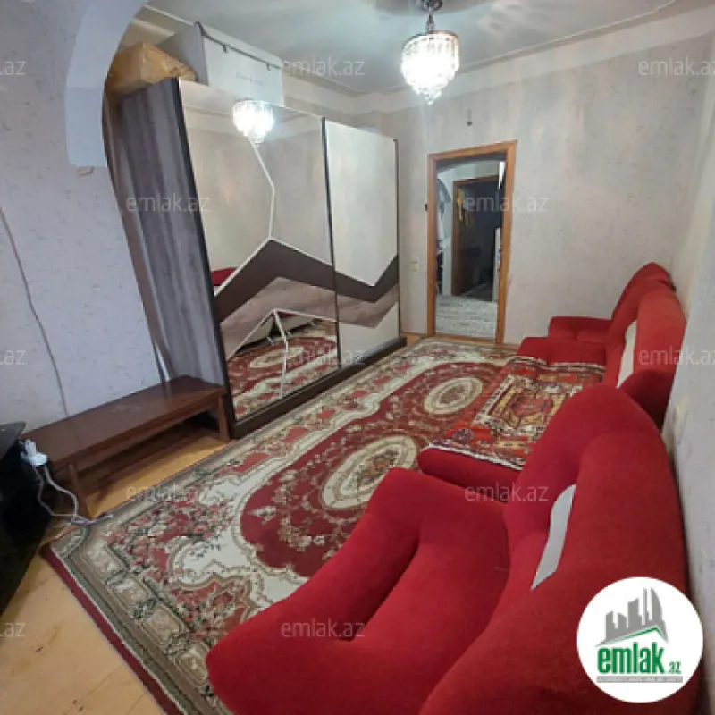Satılır 3 otaqlı köhnə tikili 85 m²