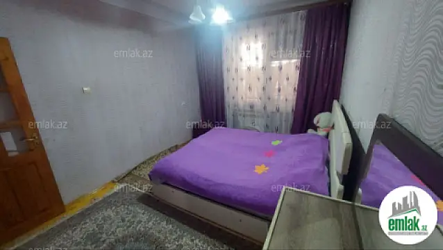 Satılır 3 otaqlı köhnə tikili 85 m²